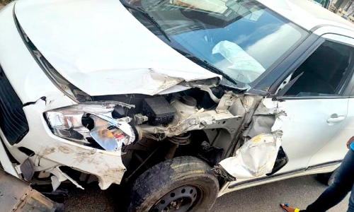 കാരയ്ക്കാമണ്ഡപത്ത് മൂന്ന്​ വാഹനങ്ങൾ കൂട്ടിയിടിച്ചു; മൂന്നുപേർക്ക് പരിക്കേറ്റു