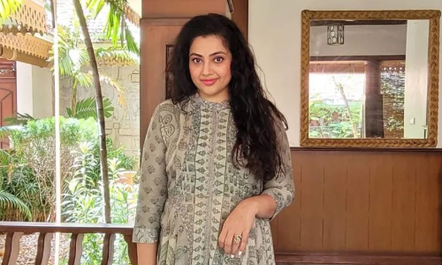 Actress Meena