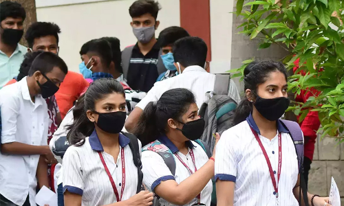 പ്ലസ് വൺ രണ്ടാം അലോട്ട്മെൻറ് തിങ്കളാഴ്ച