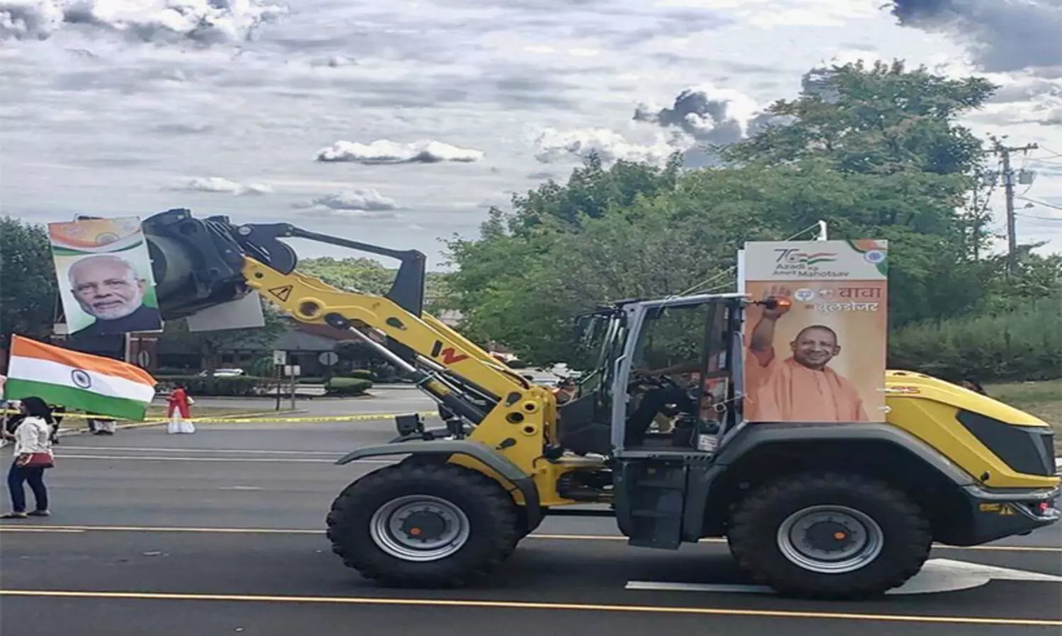 ന്യൂജഴ്‌സിയിൽ ബുൾഡോസർ റാലിയുമായി ഹിന്ദുത്വ സംഘത്തിന്റെ സ്വാതന്ത്ര്യ ദിനാഘോഷം