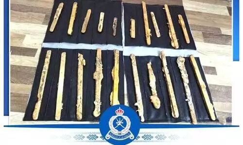 മലയാളിയുടെ ജ്വല്ലറിയിൽ കവർച്ച നടത്തിയ മൂന്നുപേർ പിടിയിൽ