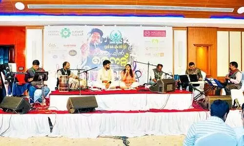 മധുരിത ഗാനങ്ങളൊരുക്കി മെഹ്ഫിൽ നൈറ്റ്‌