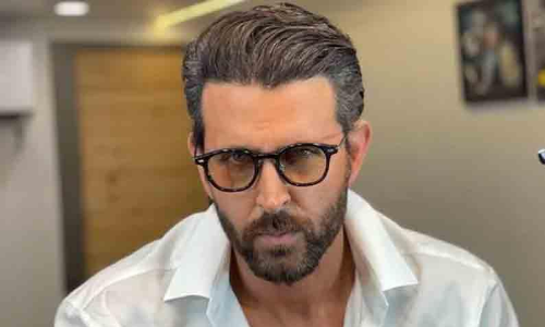 Vikram Vedha Boycott Trends on Twitter After Hrithik Roshan Watches Laal Singh Chaddha
