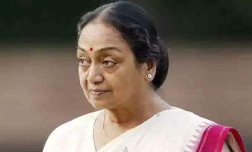 100 കൊല്ലംമുമ്പ് എന്‍റെ പിതാവും വെള്ളം കുടിക്കുന്നതിൽ നിന്ന് വിലക്കപ്പെട്ടിരുന്നു; വിദ്യാർഥിയുടെ മരണത്തിൽ മുൻ സ്പീക്കർ മീരാകുമാർ