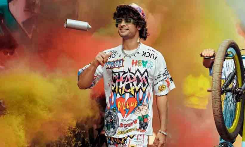 Tovino Thoma Movie Thallumaala enters 31 Crore Club Tovino Thoma Movie Thallumaala enters 31 Crore Club