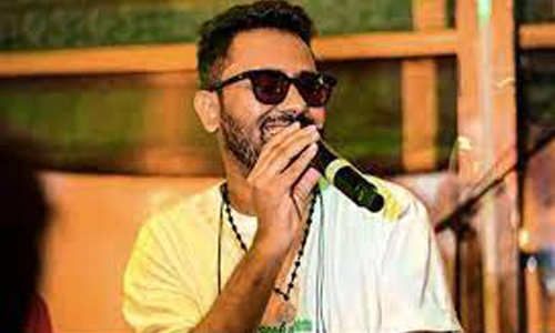 കോസ്റ്റ്യൂം ഡിസൈനറെ ബലാത്സംഗം ചെയ്തെന്ന്; ബോളിവുഡ് ഗായകൻ രാഹുൽ ജെയിനിനെതിരെ കേസ്