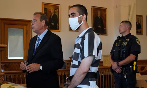 സൽമാൻ റുഷ്‌ദിക്ക് നേരെയുള്ള ആക്രമണം: പ്രതികരിക്കാൻ വിസമ്മതിച്ച് പ്രതിയുടെ കുടുംബം