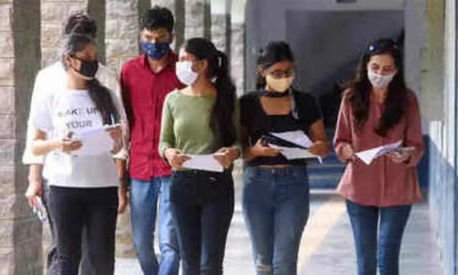 കോവിഡുകാലത്തിന് പിന്നാലെ ഐ.ഐ.ടി വിദ്യാർഥികൾക്ക് വീണ്ടും കോടികളുടെ ശമ്പളഓഫർ