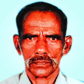 ച​ന്ദ്ര​ൻ