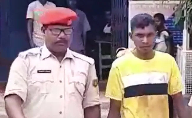 ആടിനെ കശാപ്പ് ചെയ്യാൻ കൂട്ടുവരാത്തതിന് സുഹൃത്തിനെ തന്നെ കശാപ്പ് ചെയ്ത് യുവാവ്; മുറിച്ചെടുത്ത തലയുമായി നടന്നത് 25 കിമീ. ആടിനെ കശാപ്പ് ചെയ്യാൻ കൂട്ടുവരാത്തതിന് സുഹൃത്തിനെ തന്നെ കശാപ്പ് ചെയ്ത് യുവാവ്; മുറിച്ചെടുത്ത തലയുമായി നടന്നത് 25 കിമീ.