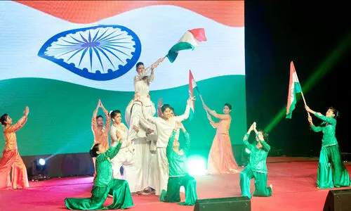 ഒ​​​മാ​​​ൻ ജ​​​ന​​​ത​​​യു​​​മാ​​​യി സ്​​​​നേ​​​ഹം പ​​​ങ്കു​​​വെ​​​ച്ച്​ ഇ​​​ന്ത്യ​​​ൻ സ​​​മൂ​​​ഹം സ്വാ​​​ത​​​ന്ത്ര്യ​​​ദി​​​നം ആ​​​ഘോ​​​ഷി​​​ച്ചു