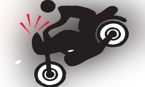 യുവാവിന്‍റെ തലയിൽ കമ്പി തുളച്ച്​ കയറിയിട്ടും വള്ളിക്കോട് റോഡിൽ പരിഹാര നടപടിയില്ല