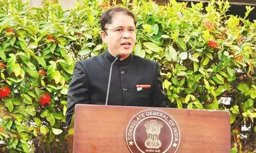 ജി​ദ്ദ ഇ​ന്ത്യ​ൻ കോ​ൺ​സു​ലേ​റ്റി​ലും വ​ർ​ണാ​ഭ​മാ​യ ആ​ഘോ​ഷം