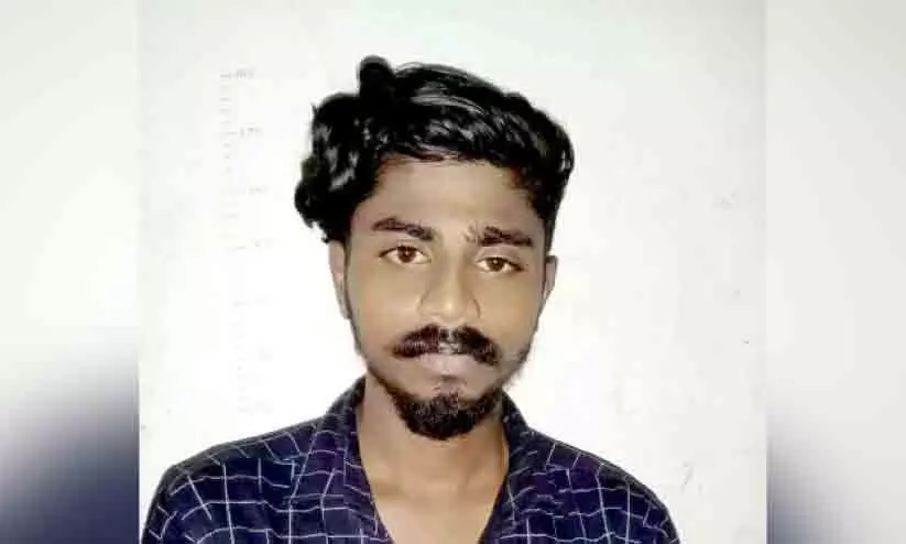 കരുനാഗപ്പള്ളിയിൽ വീണ്ടും മയക്കുമരുന്ന് വേട്ട കരുനാഗപ്പള്ളിയിൽ വീണ്ടും മയക്കുമരുന്ന് വേട്ട