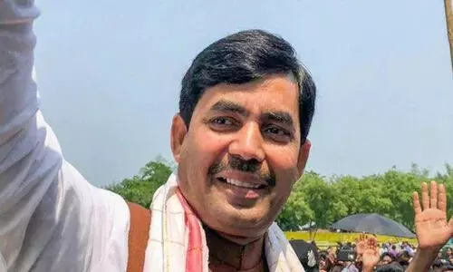 ബലാത്സംഗക്കേസിൽ ബി.ജെ.പി നേതാവ് ഷാനവാസ് ഹുസൈനെതിരെ കേസെടുക്കാൻ ഡൽഹി ഹൈക്കോടതി ഉത്തരവ്