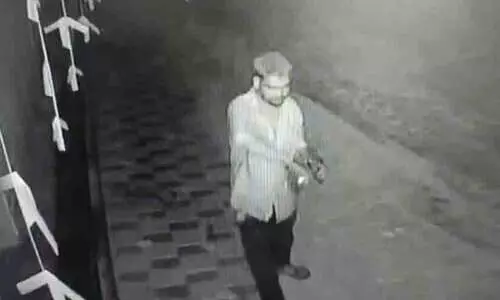 മംഗലപുരം വാലികോണം ശ്രീഭദ്രകാളി ക്ഷേത്രത്തിൽ മോഷണം മംഗലപുരം വാലികോണം ശ്രീഭദ്രകാളി ക്ഷേത്രത്തിൽ മോഷണം