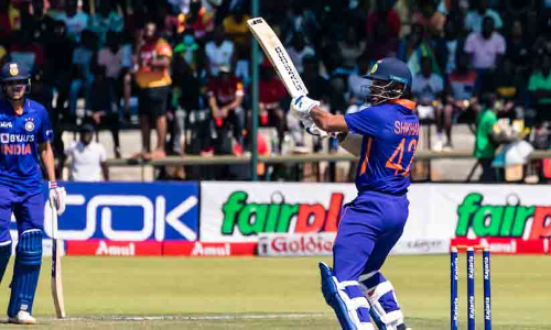 സിംബാബ്​‍വെക്കെതിരെ ഇന്ത്യക്ക് 10 വിക്കറ്റ് ജയം