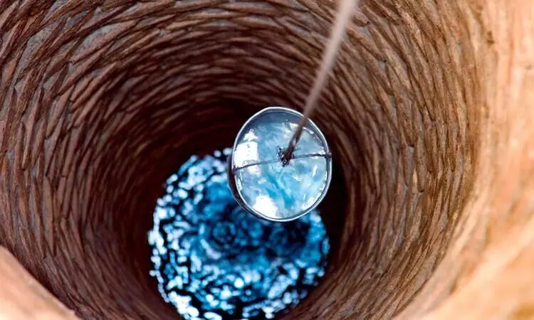 ആഴത്തിലുയരത്തിൽ