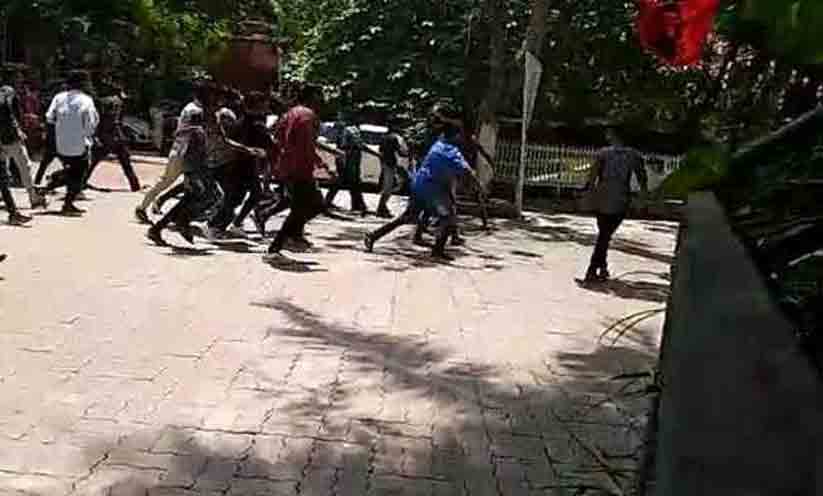 വിദ്യാർഥി സംഘർഷം; 13 പേർക്ക് പരിക്ക് വിദ്യാർഥി സംഘർഷം; 13 പേർക്ക് പരിക്ക്