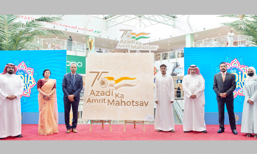 ലുലുവിൽ ഇന്ത്യ ഉത്സവിന് തുടക്കം