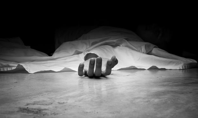 ഫീസടച്ചില്ലെന്ന്; അധ്യാപകന്റെ മർദനമേറ്റ ദലിത് വിദ്യാർഥി മരിച്ചു ഫീസടച്ചില്ലെന്ന്; അധ്യാപകന്റെ മർദനമേറ്റ ദലിത് വിദ്യാർഥി മരിച്ചു