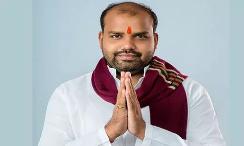 ഉവൈസിക്കെതിരെ അപകീർത്തികരമായ പരാമർശം; യുവമോർച്ച നേതാവിനെതിരെ കേസെടുത്തു