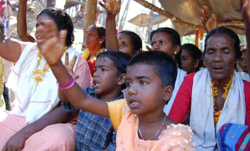 ചെങ്ങറ പാക്കേജ്: സമഗ്ര റിപ്പോർട്ട് തയാറാക്കാൻ ലാൻഡ് റവന്യൂ കമ്മീഷണറെ ചുമതലപ്പെടുത്തി