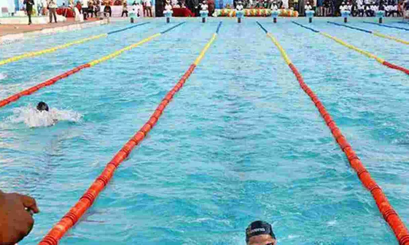 ഓൾ ഇന്ത്യ പൊലീസ് നീന്തൽ: ബി.എസ്.എഫും കേരള പൊലീസും കിരീടത്തിലേക്ക് ഓൾ ഇന്ത്യ പൊലീസ് നീന്തൽ: ബി.എസ്.എഫും കേരള പൊലീസും കിരീടത്തിലേക്ക്