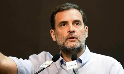 കാൽ ഉറപ്പിക്കാതെ രാഹുൽ; കാൽ ഉറക്കാതെ കോൺഗ്രസ്