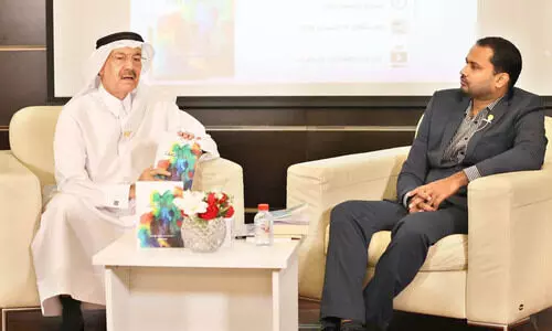 അ​റ​ബ്​ സാ​ഹി​ത്യ​മേ​ശ​യി​ൽ ചൂ​ടു​ച​ർ​ച്ച​യാ​യി മ​ല​യാ​ളം