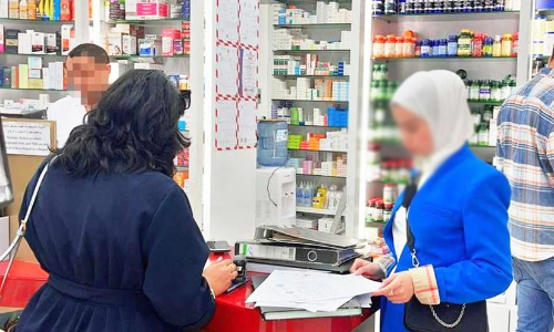 നി​യ​മ​വി​രു​ദ്ധ​മാ​യി മ​രു​ന്നു​ക​ൾ സൂ​ക്ഷി​ച്ച വെ​യ​ർ​ഹൗ​സു​ക​ൾ അ​ട​ച്ചു​പൂ​ട്ടി