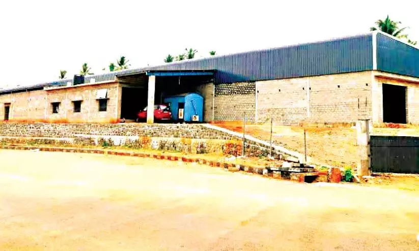 വൈദ്യോപകരണ നിർമാണ രംഗത്തേക്ക് ചുവടുവെച്ച് ഒറ്റപ്പാലം വൈദ്യോപകരണ നിർമാണ രംഗത്തേക്ക് ചുവടുവെച്ച് ഒറ്റപ്പാലം