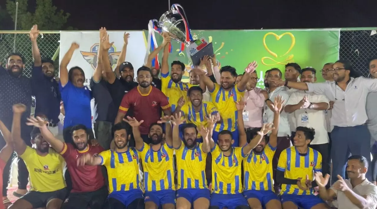 റിഫ മെഗാകപ്പ് സീസൺ രണ്ടിൽ റോയൽ ഫോക്കസ് ലൈൻ ജേതാക്കൾ