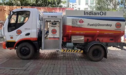 ഡീസൽ വിതരണം ട്രാക്കിലായില്ല; സർവീസ് മുടക്കം തുടരുന്നു