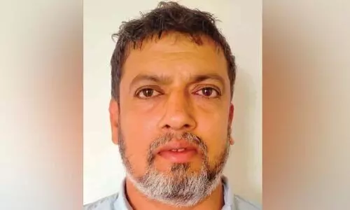 വസ്ത്രത്തിൽ ഒളിപ്പിച്ചുകടത്താന്‍ ശ്രമിച്ച സ്വര്‍ണമിശ്രിതം പിടികൂടി