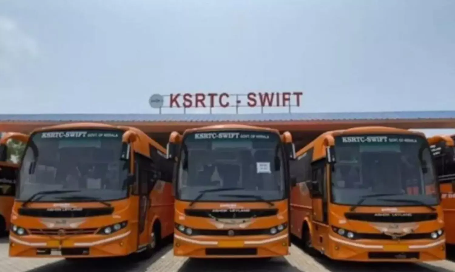 സ്വിഫ്റ്റ് ബസ്സിന് നേരെ മാണ്ഡ്യയിൽ അക്രമം