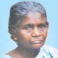 വ​യോ​ധി​ക പ​റ​മ്പി​ൽ  മ​രി​ച്ച നി​ല‍യി​ൽ