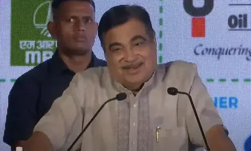 ഡി.പി.ആറിലെ പിഴവുകൾ മൂലം രാജ്യത്ത് പ്രതിവർഷം ഒന്നര ലക്ഷത്തിലധികം ആളുകൾ റോഡപകടങ്ങളിൽ മരിക്കുന്നു- നിതിൻ ഗഡ്കരി