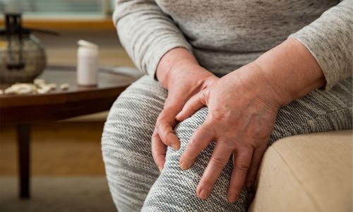 ജീവിത ​ശൈലിമാറ്റി കാൽമുട്ട് വേദനയെ തടയാം