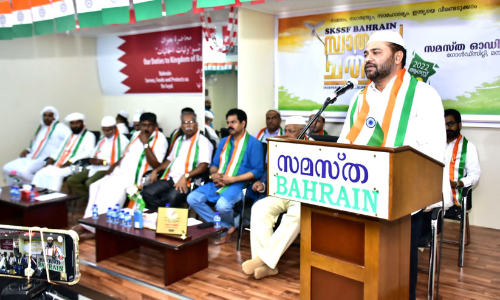 ദേ​ശ​സ്നേ​ഹം ഉ​ണ​ർ​ത്തി സ്വാ​ത​ന്ത്ര്യ​ച​ത്വ​രം ശ്ര​ദ്ധേ​യ​മാ​യി