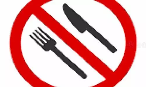 മൂന്ന് വയസ്സുള്ള കുട്ടിക്ക് ഭക്ഷ്യവിഷബാധയെന്ന് പരാതി; ഹോട്ടല്‍ അടപ്പിച്ചു