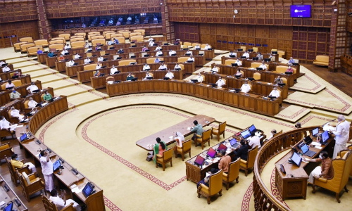 സ്വാതന്ത്ര്യ പ്രക്ഷോഭത്തിലെ തീക്ഷ്ണവഴികൾ അനുസ്മരിച്ച് നിയമസഭ