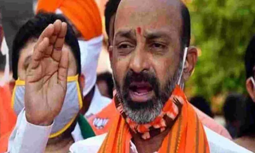 Telangana BJP chief Bandi Sanjay arrested by Jangaon police