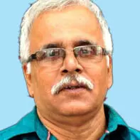 ചി​ത്ര​ഭാ​നു ന​മ്പൂ​തി​രി​പ്പാ​ട്