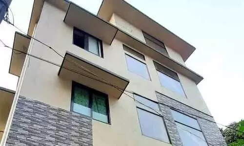 സമാന്തര ടെലിഫോൺ എക്സ്ചേഞ്ച്; പ്രതിയുടെ ഉന്നത ബന്ധവും സമാന കേസിലെ പങ്കാളിത്തവും പരിശോധിക്കുന്നു