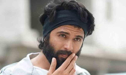 Vijay Deverakonda Opens Up About  migraine for whole day After Mike Tyson’s punch