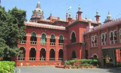 പൊലീസിലെ ദാസ്യപ്പണി നിർത്തലാക്കാൻ ഡി.ജി.പിക്കും തമിഴ്നാട് സർക്കാറിനും നിർദേശം നൽകി മദ്രാസ് ഹൈക്കോടതി