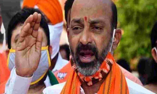 Telangana BJP chief Bandi Sanjay arrested by Jangaon police