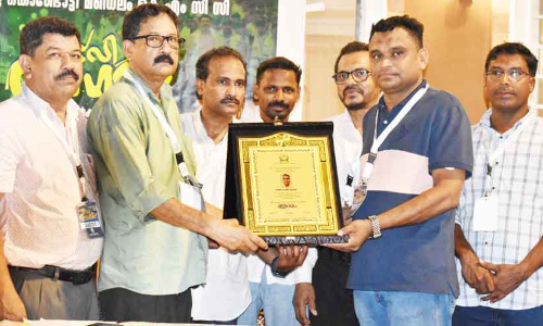 ഹജ്ജ് വളന്റിയർമാർക്ക് സ്വീകരണവും യാത്രയയപ്പും