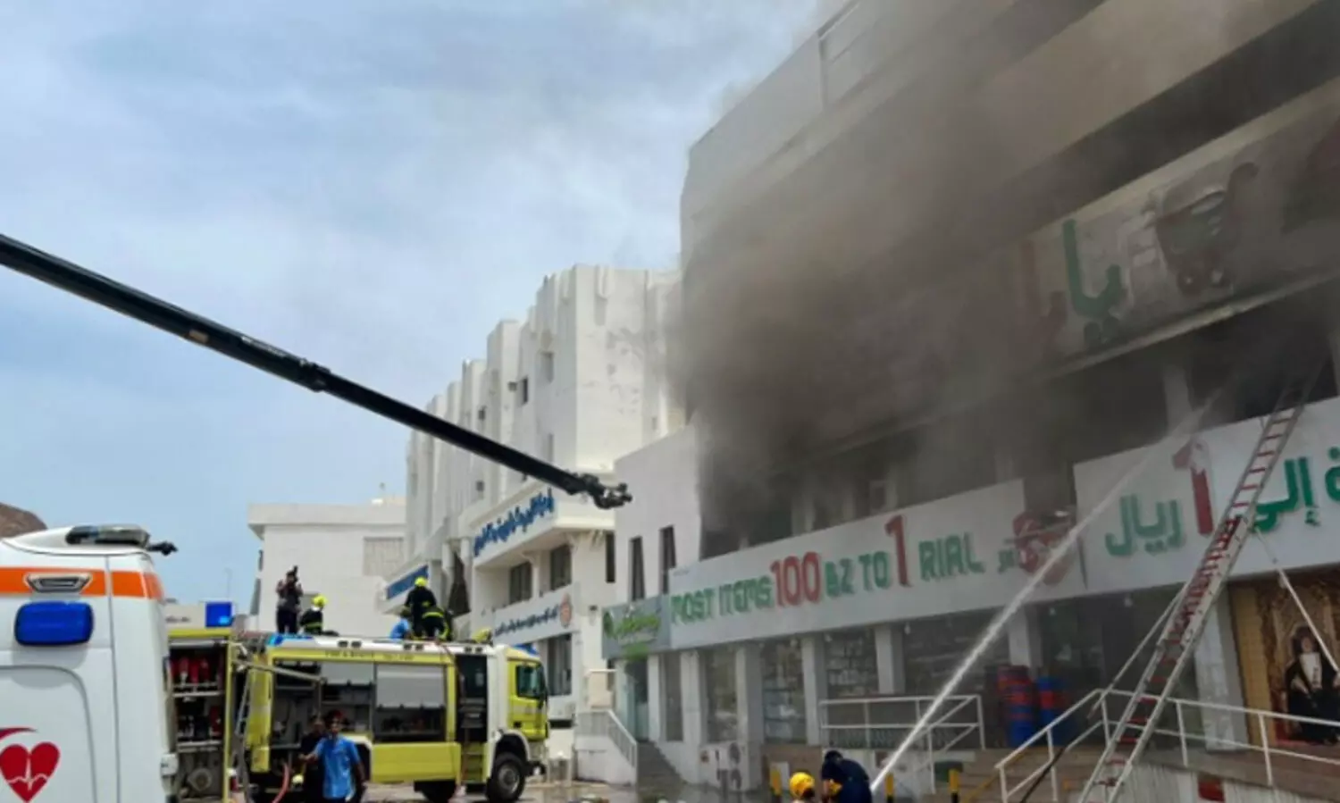 ദാർസൈത്തിലെ വ്യാപാരസ്ഥാപനത്തിൽ വൻ തീപിടിത്തം